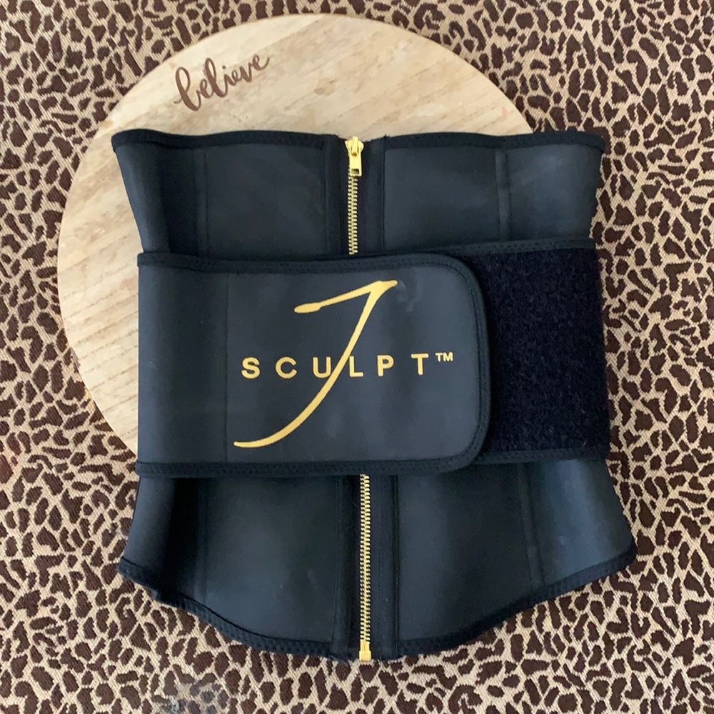 Waist trainer